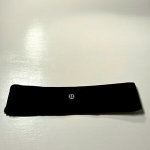 Lululemon Headband- black